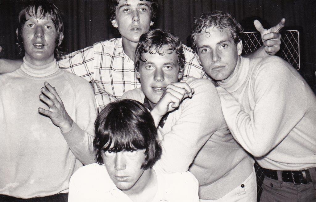 The Golden Earrings show photo June 18, 1966 Hengelo - Hotel Deters